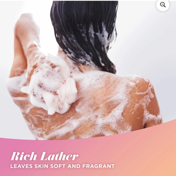 Caress Daily Silk Gift Set W/Bath Pouf & Coupon NIB - Picture 12 of 13